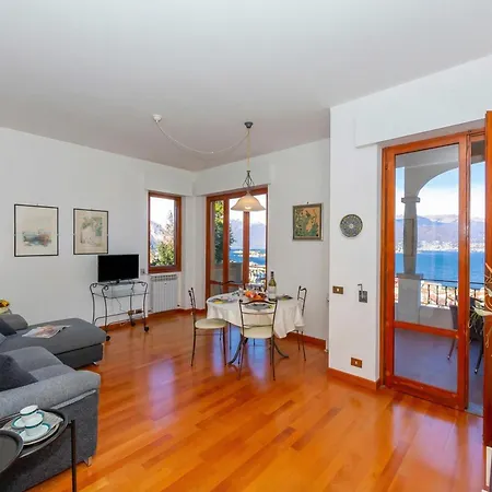La Rosa Dei Venti View Terrace - Happy Apartmán Stresa